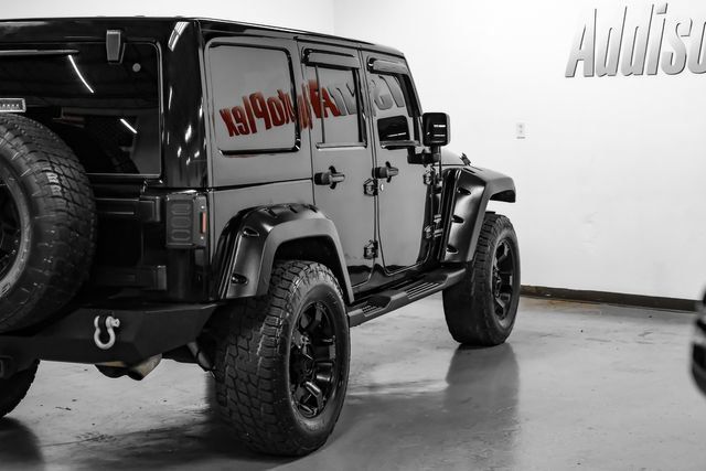 Used 2015 Jeep Wrangler Unlimited Sahara w/ Connectivity Group AWD/4WD image 13