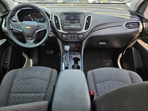 Used 2024 Chevrolet Equinox LT FWD image 14