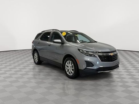 Certified 2024 Chevrolet Equinox LT w/ LPO, Floor Liner Package image 2