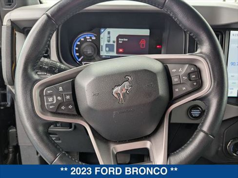 Certified 2023 Ford Bronco Badlands AWD/4WD image 13
