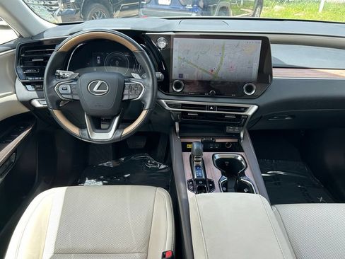 Used 2024 Lexus RX 350h AWD/4WD image 17