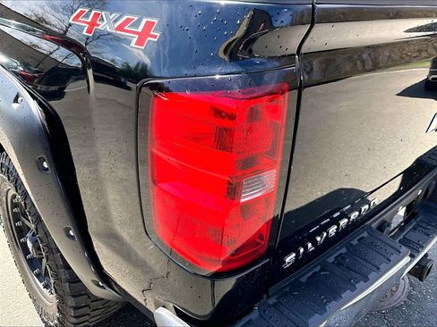 Used 2016 Chevrolet Silverado 1500 LT AWD/4WD image 28