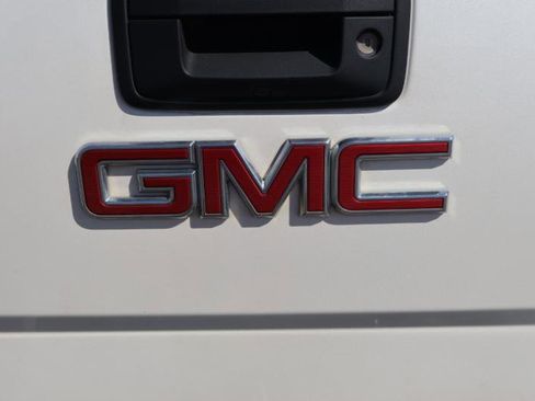 Used 2015 GMC Sierra 1500 Denali w/ Driver Alert Package image 9