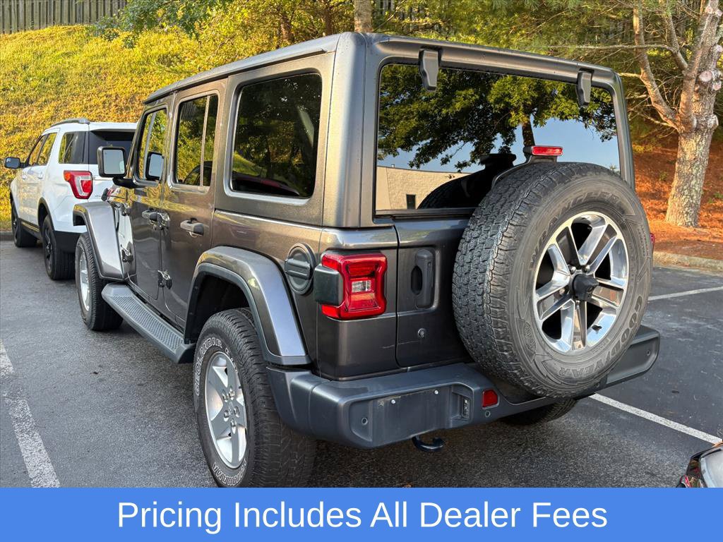 Used 2018 Jeep Wrangler Unlimited Sahara AWD/4WD image 4