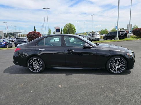 Used 2025 Mercedes-Benz C 300 4MATIC Sedan image 7