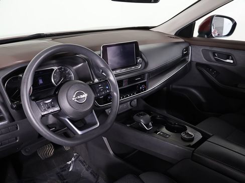 Used 2023 Nissan Rogue SV AWD/4WD image 24