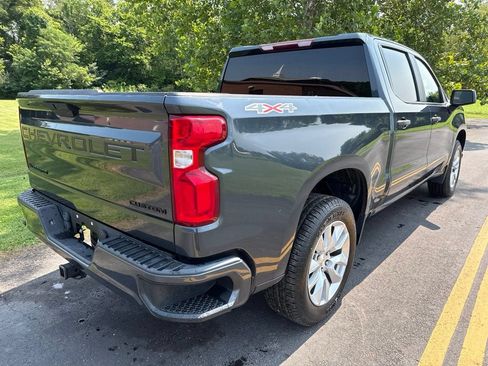 Used 2021 Chevrolet Silverado 1500 Custom w/ LPO, Dark Essentials Package AWD/4WD image 7