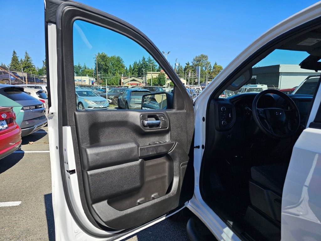 Used 2021 Chevrolet Silverado 1500 Custom w/ Rally Edition AWD/4WD image 18