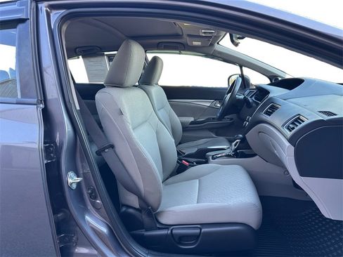 Used 2014 Honda Civic EX image 17