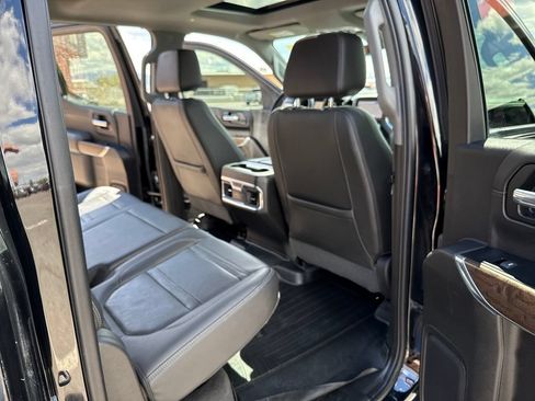 Used 2019 GMC Sierra 1500 Denali w/ Denali Ultimate Package AWD/4WD image 26
