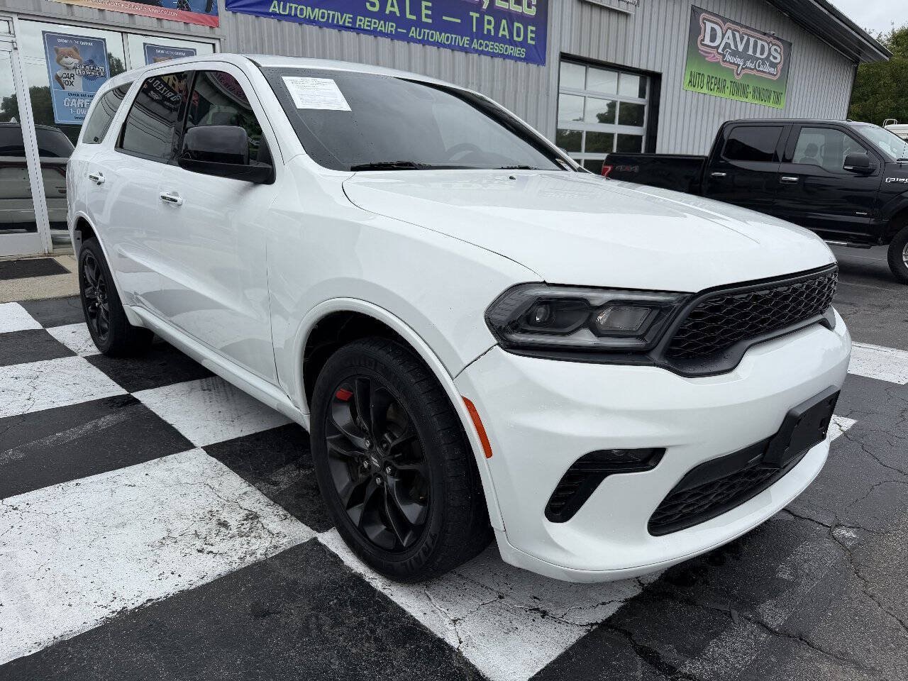 Used 2021 Dodge Durango GT w/ Blacktop Package AWD/4WD image 3