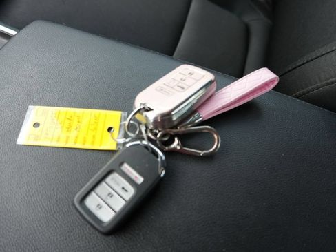 Certified 2022 Honda Accord LX image 28