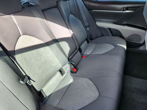 Used 2023 Toyota Camry LE image 15