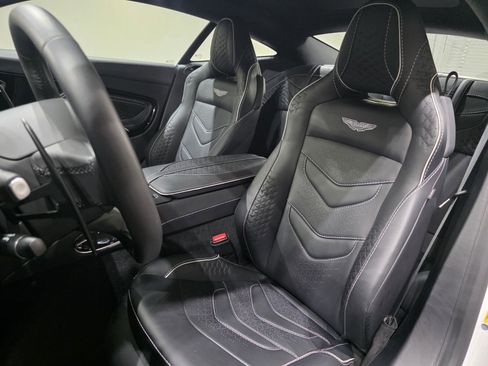 Used 2023 Aston Martin DBS Superleggera image 12