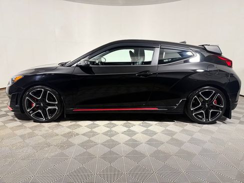 Used 2022 Hyundai Veloster N FWD image 3