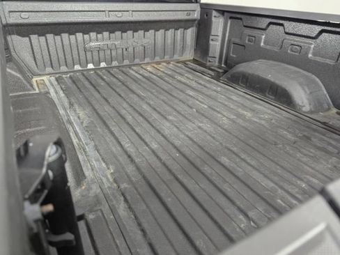 Used 2024 GMC Sierra 2500 AT4X AWD/4WD image 7