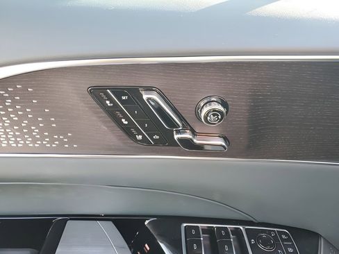 New 2026 Cadillac Lyriq Signature Luxury image 27