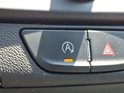 Used 2023 Chevrolet Equinox LS AWD/4WD image 19