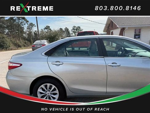 Used 2016 Toyota Camry LE image 25