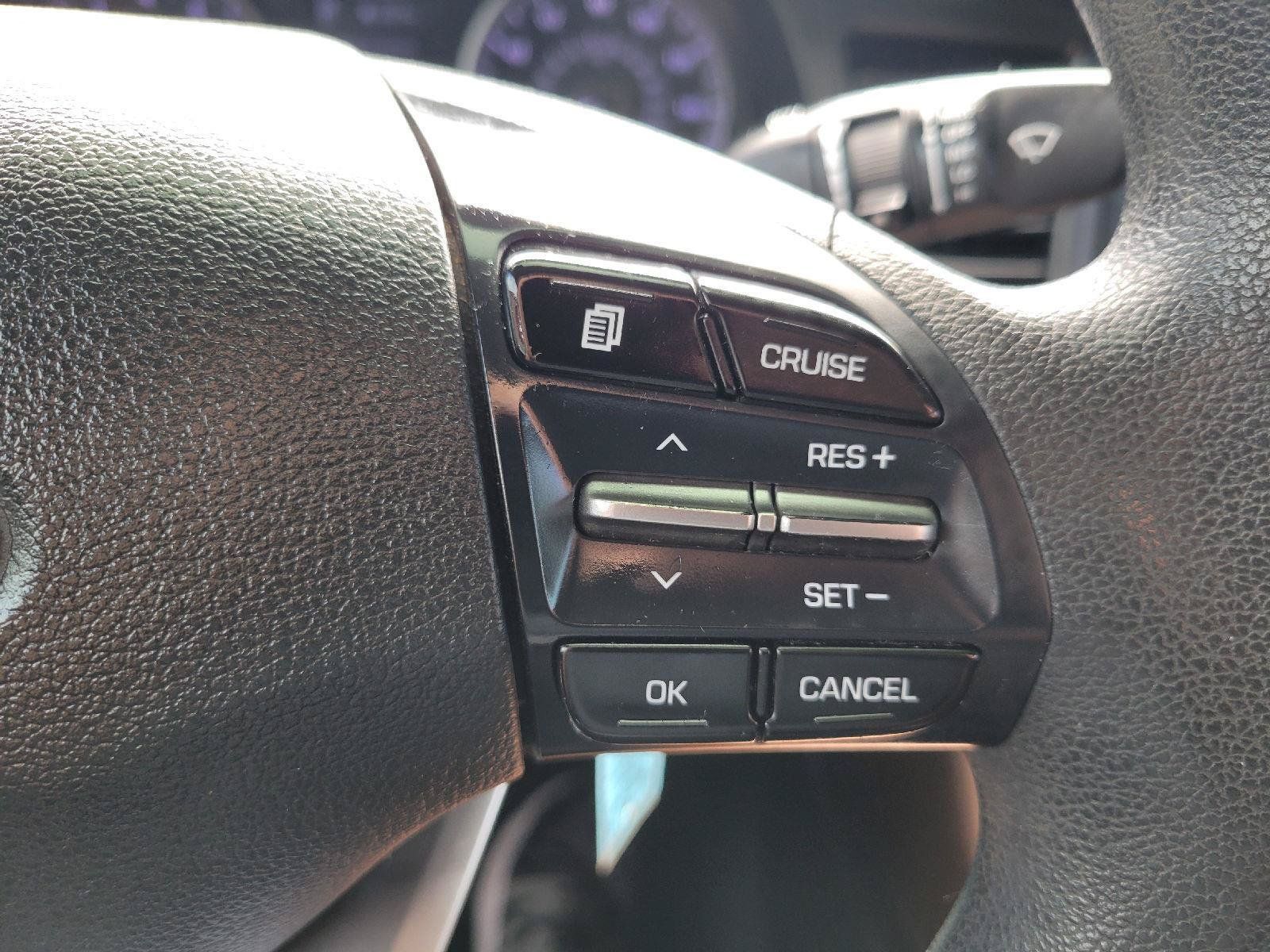 Used 2019 Hyundai Elantra SEL w/ Cargo Package FWD image 17