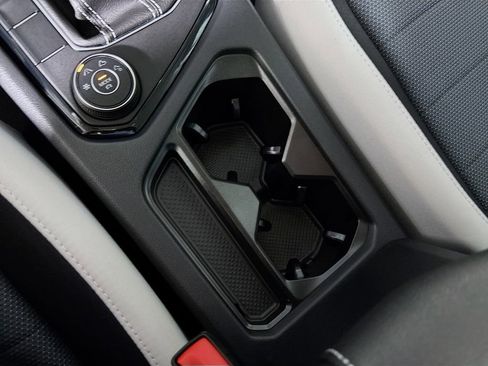 New 2025 Volkswagen Taos S image 15