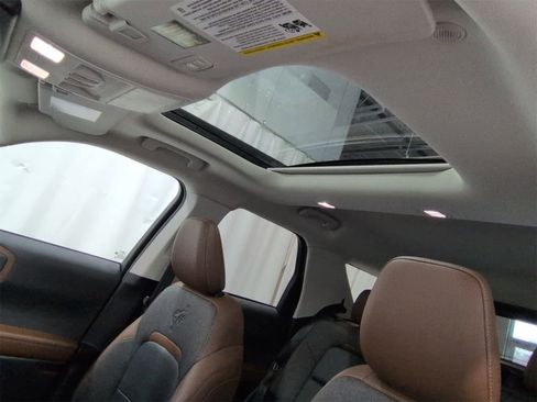 Used 2023 Ford Bronco Sport Outer Banks w/ Tech Package image 19