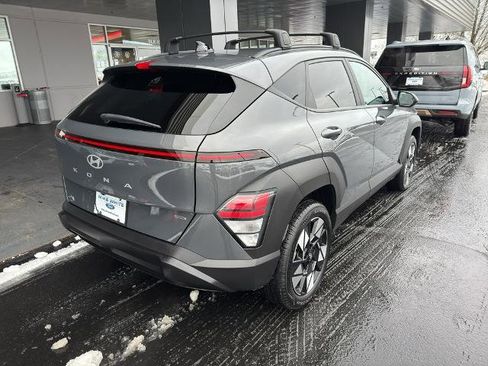 Used 2025 Hyundai Kona SEL image 4