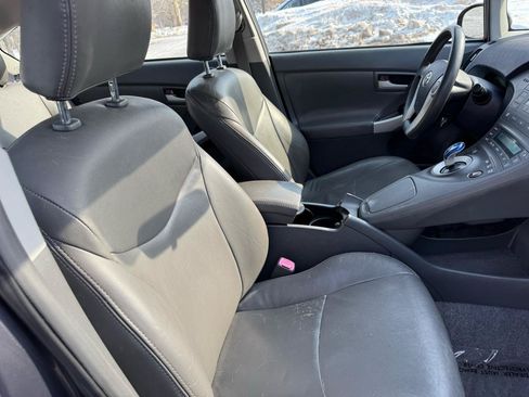 Used 2010 Toyota Prius Five FWD image 35