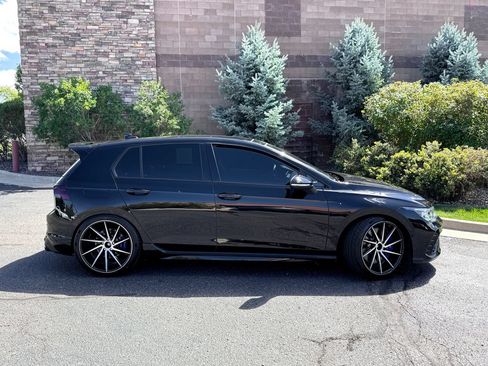 Used 2023 Volkswagen Golf R AWD/4WD image 6