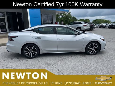 Used 2022 Nissan Maxima SV w/ Floor Mat Group FWD image 43