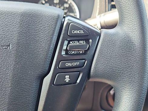 Used 2023 Nissan Frontier SV w/ Midnight Edition Package AWD/4WD image 25