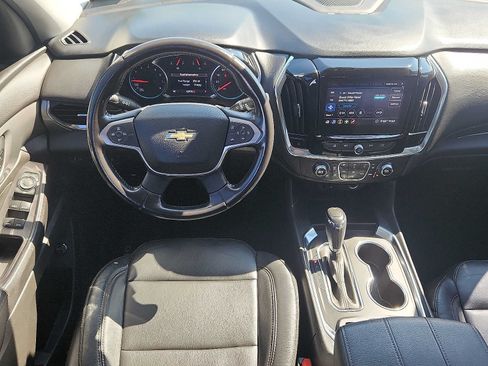 Used 2020 Chevrolet Traverse LT AWD/4WD image 11