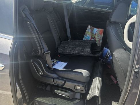 Used 2024 Honda Odyssey EX-L image 18