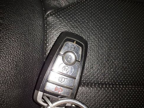 Used 2019 Ford Explorer Sport AWD/4WD image 26