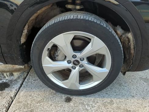 Used 2024 Audi Q5 2.0T Premium Plus image 14