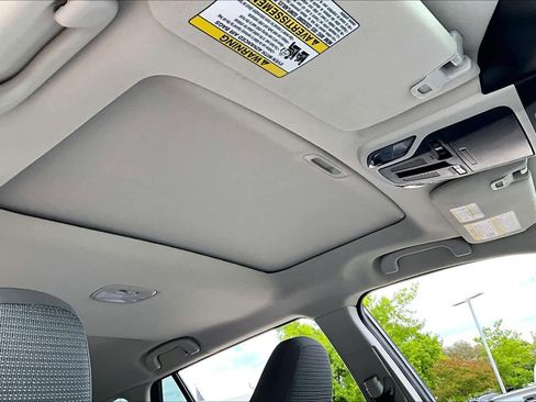 Used 2025 Subaru Outback Premium image 13