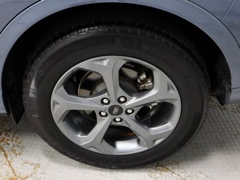 Certified 2024 Ford Escape ST-Line w/ Tech Pack #1 AWD/4WD image 20