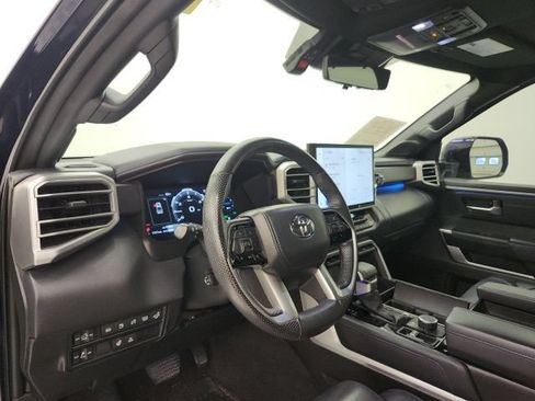 Used 2024 Toyota Tundra Platinum AWD/4WD image 12
