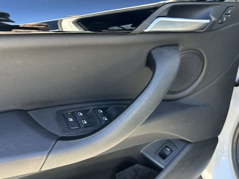 Used 2020 BMW X2 sDrive28i image 17