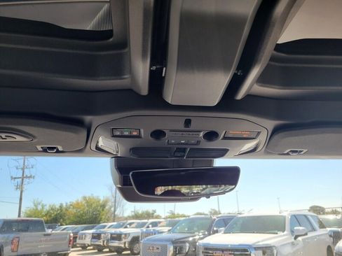 New 2025 GMC Hummer EV 3X w/ LPO, Sport Package image 23