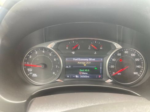 Certified 2023 GMC Terrain SLT w/ Infotainment Package II FWD image 36