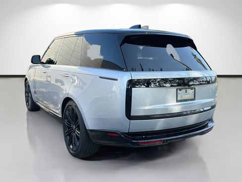 Certified 2025 Land Rover Range Rover SE AWD/4WD image 3