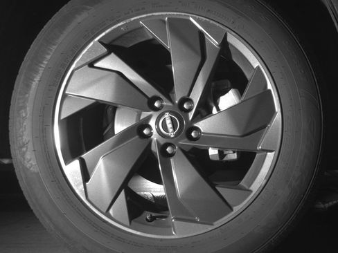 Used 2025 Nissan Rogue SV image 13