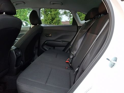 Used 2026 Hyundai Kona SEL Sport AWD/4WD image 10
