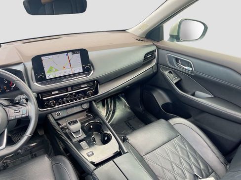 Used 2023 Nissan Rogue Platinum w/ Platinum Premium Package image 24