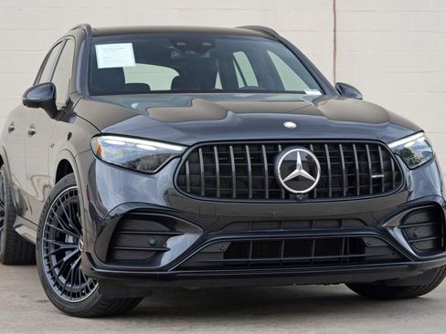 Used 2024 Mercedes-Benz GLC 43 AMG 4MATIC image 4