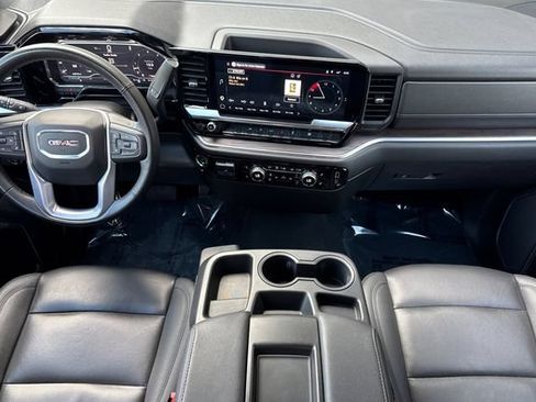 Used 2025 GMC Sierra 1500 SLT RWD image 15
