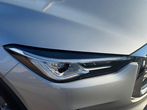 Used 2021 INFINITI QX50 Pure image 9