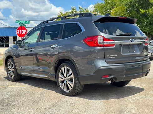 Used 2019 Subaru Ascent Touring AWD/4WD image 4