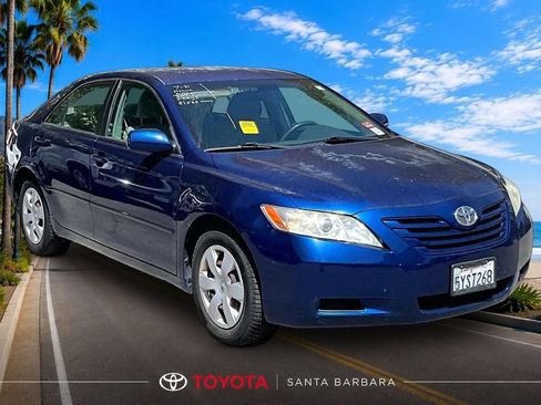 Used 2007 Toyota Camry LE FWD image 1